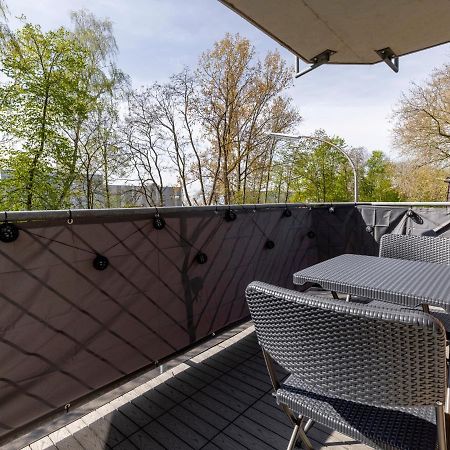 Arena In Der Naehe - Tiefgarage - Balkon - Kueche - Smart Tv Διαμέρισμα Γκελσενκίρτσεν Εξωτερικό φωτογραφία