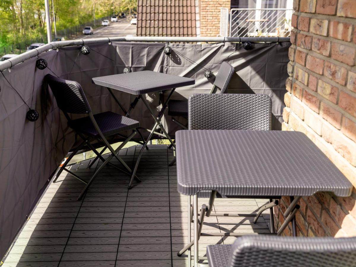 Arena In Der Naehe - Tiefgarage - Balkon - Kueche - Smart Tv Διαμέρισμα Γκελσενκίρτσεν Εξωτερικό φωτογραφία